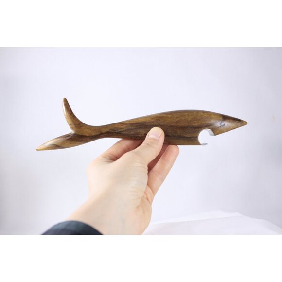 Vintage minimalist olive wood shark bottle opener, Nautical Spanish bar wares, - Picture 6 of 10